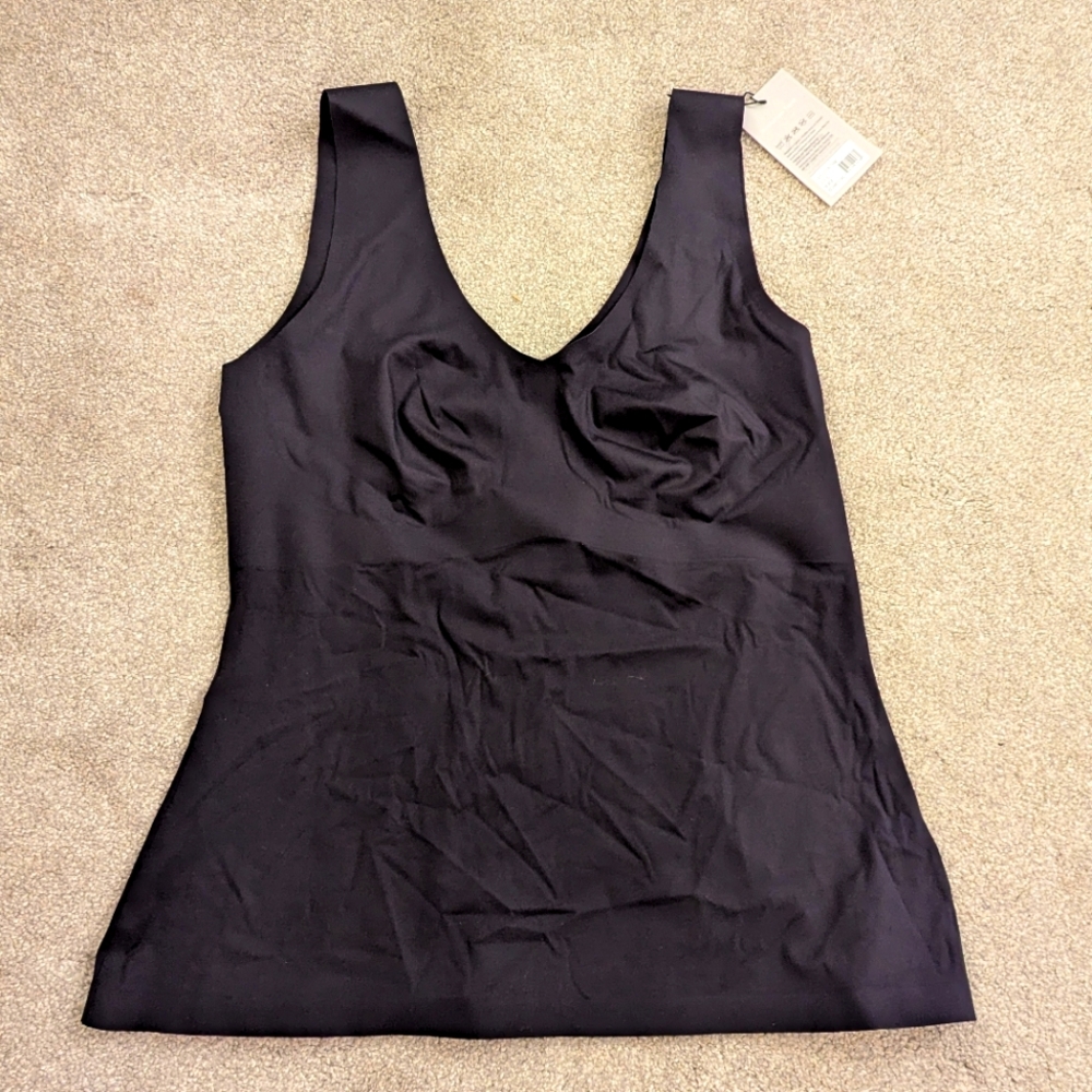 Knix Evolution Black Tank With Built In Bra And Seamless Edges - Size XL